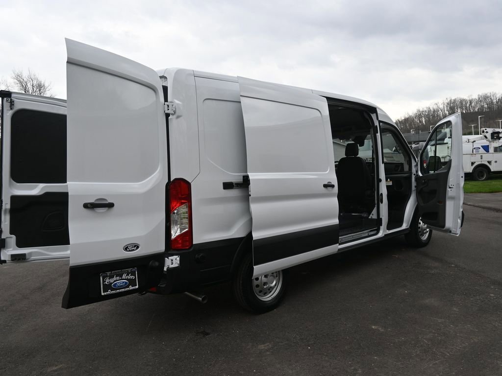 New 2026 Ford Transit 250 148 Medium Roof Extended AWD image 27