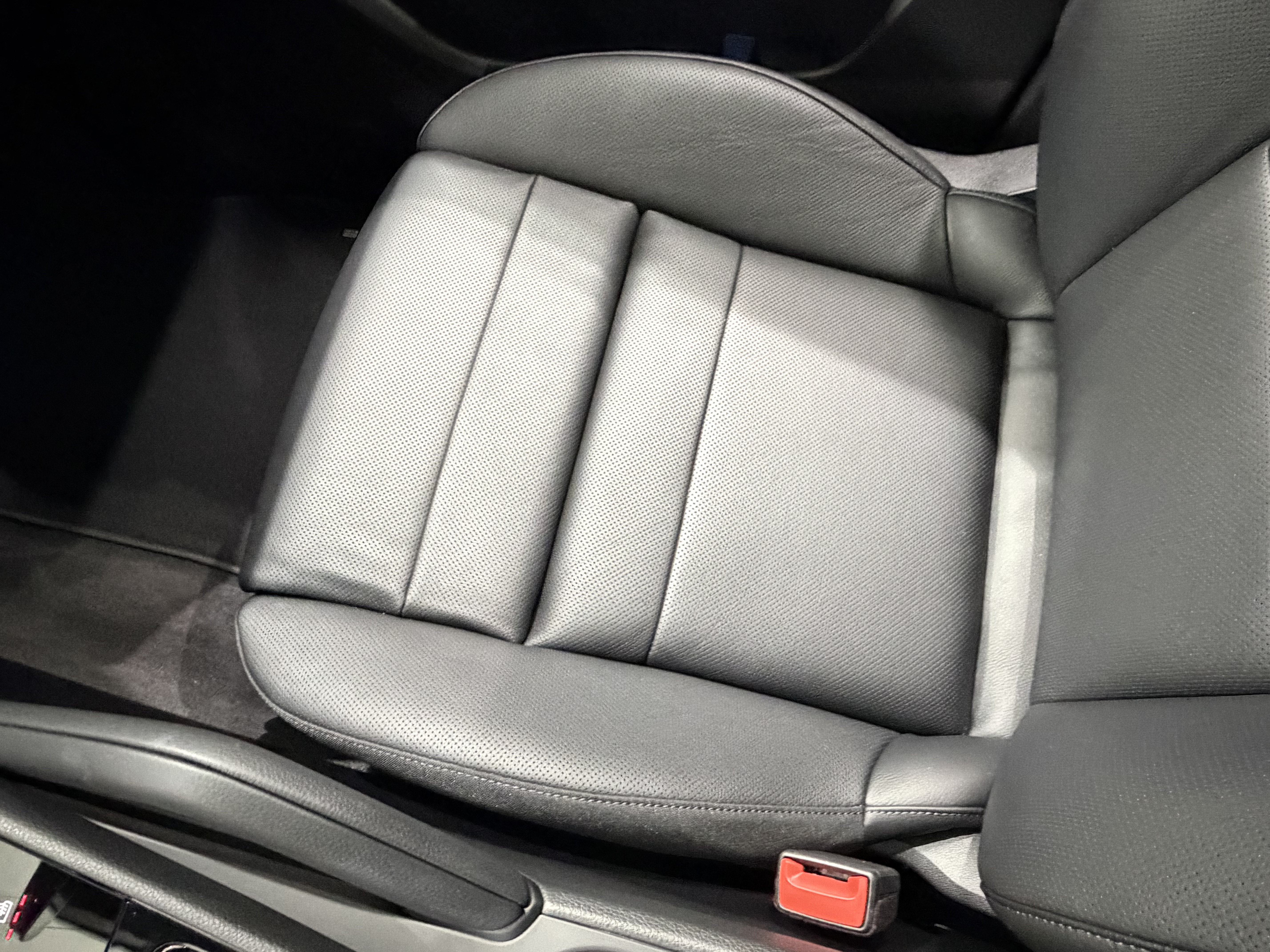 Certified 2026 Porsche Cayenne AWD/4WD image 54