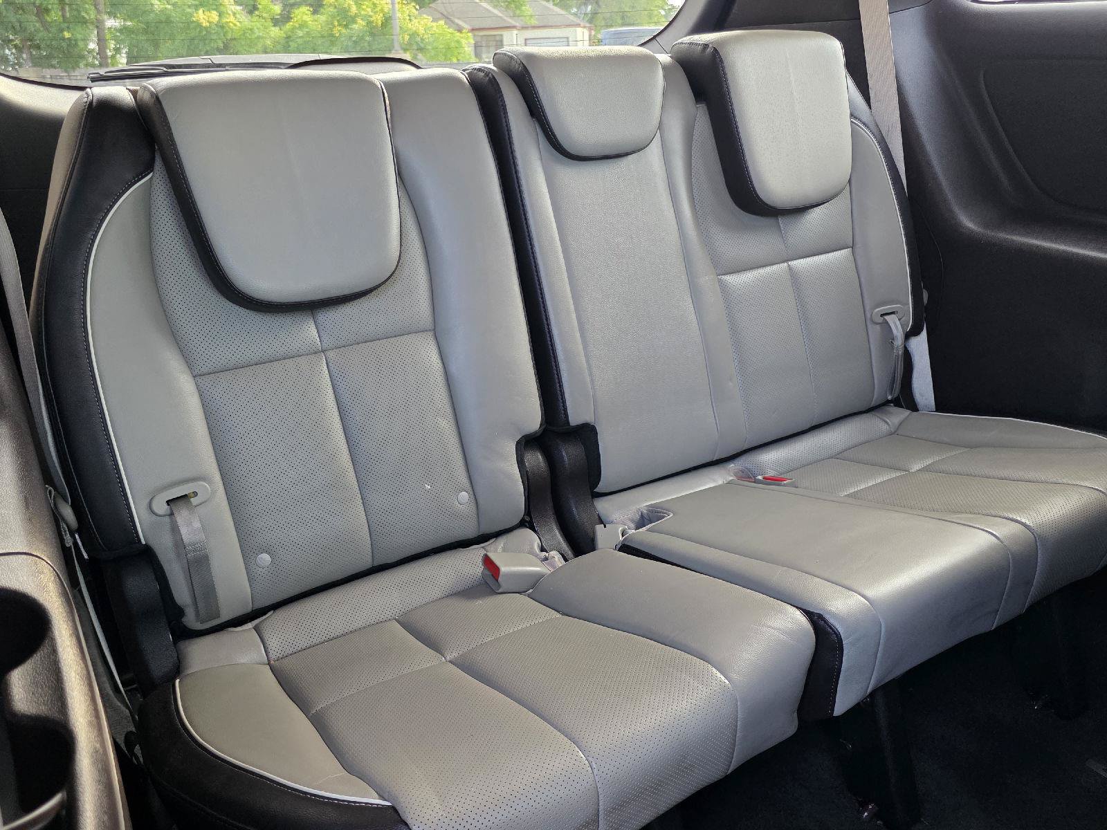 Used 2016 Kia Sedona SX Limited w/ Option Group 030 FWD image 28