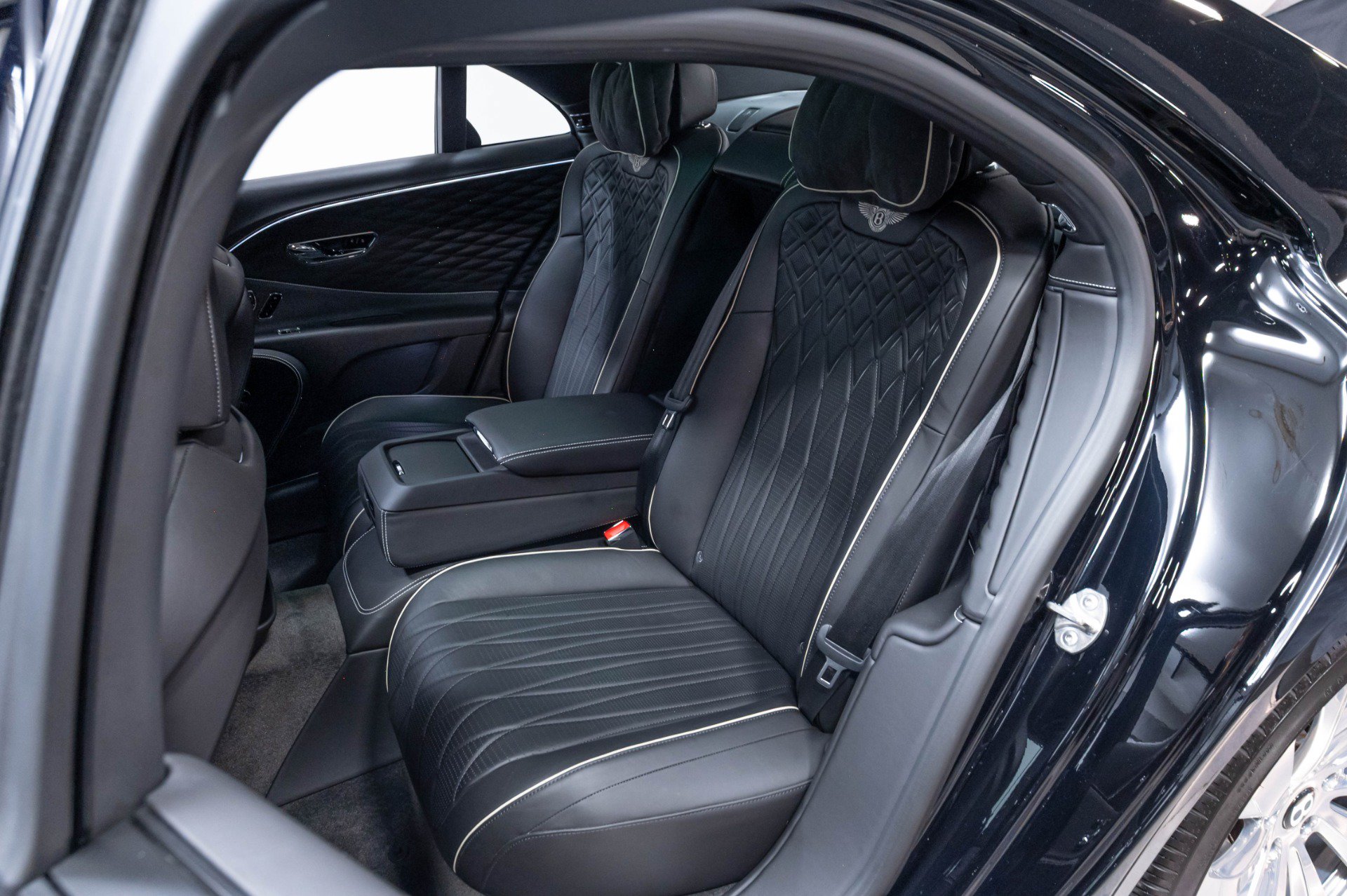 Used 2020 Bentley Flying Spur W12 AWD/4WD image 26