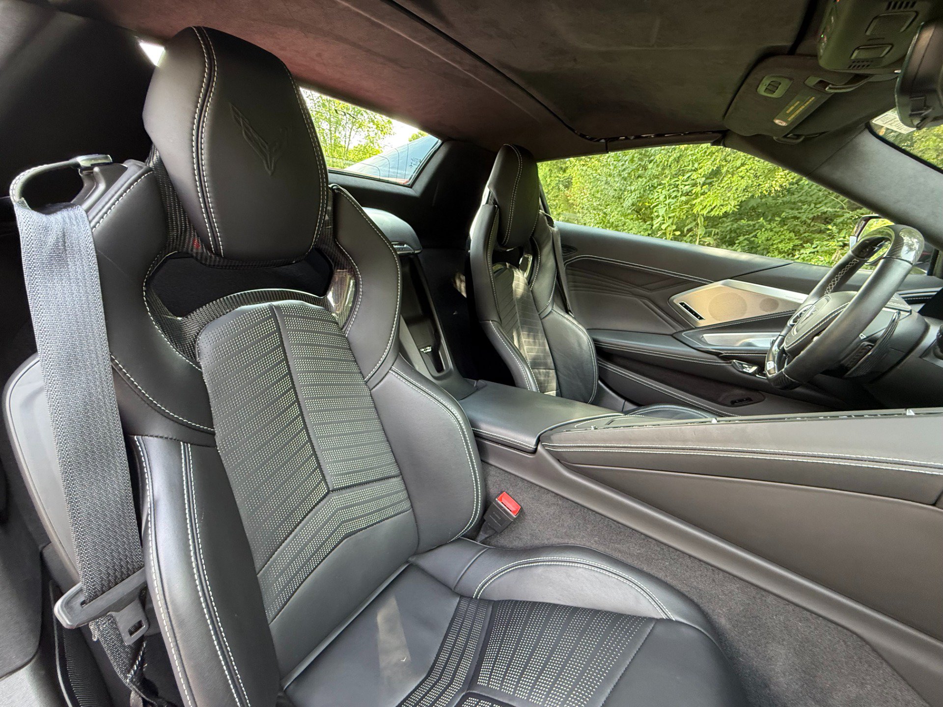 Used 2023 Chevrolet Corvette Z06 RWD image 30