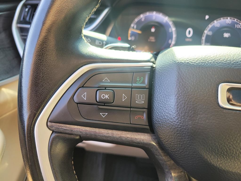 Used 2022 Jeep Grand Cherokee Limited AWD/4WD image 33