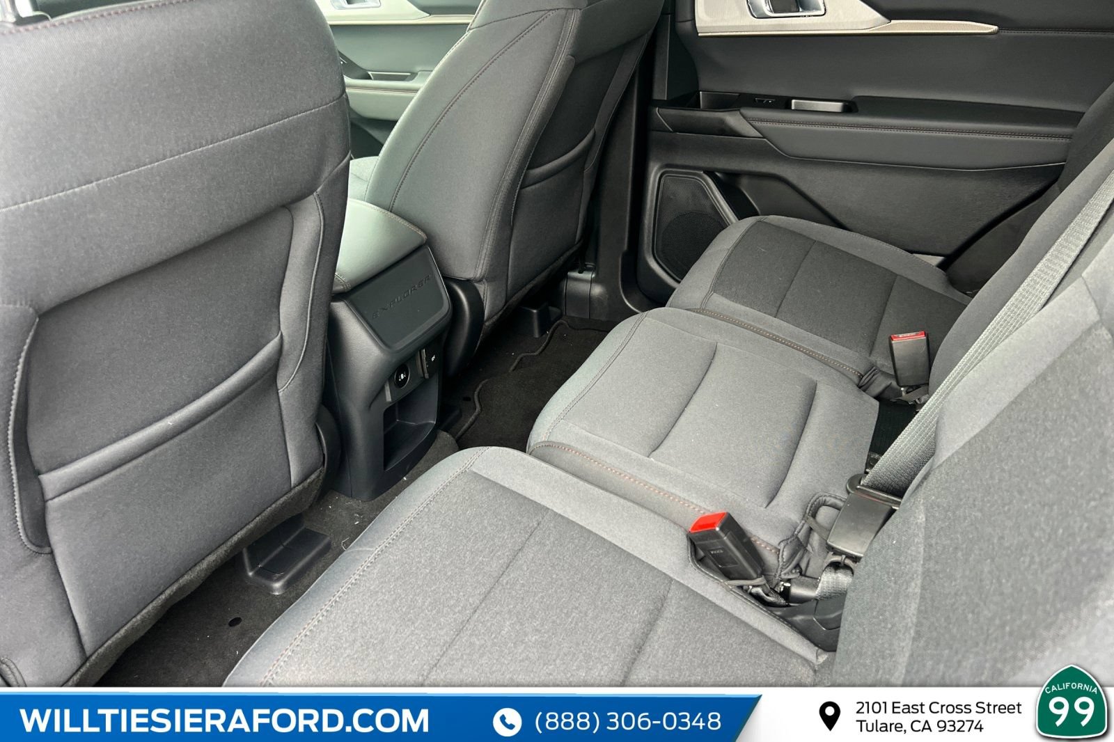 New 2026 Ford Explorer Active RWD image 13