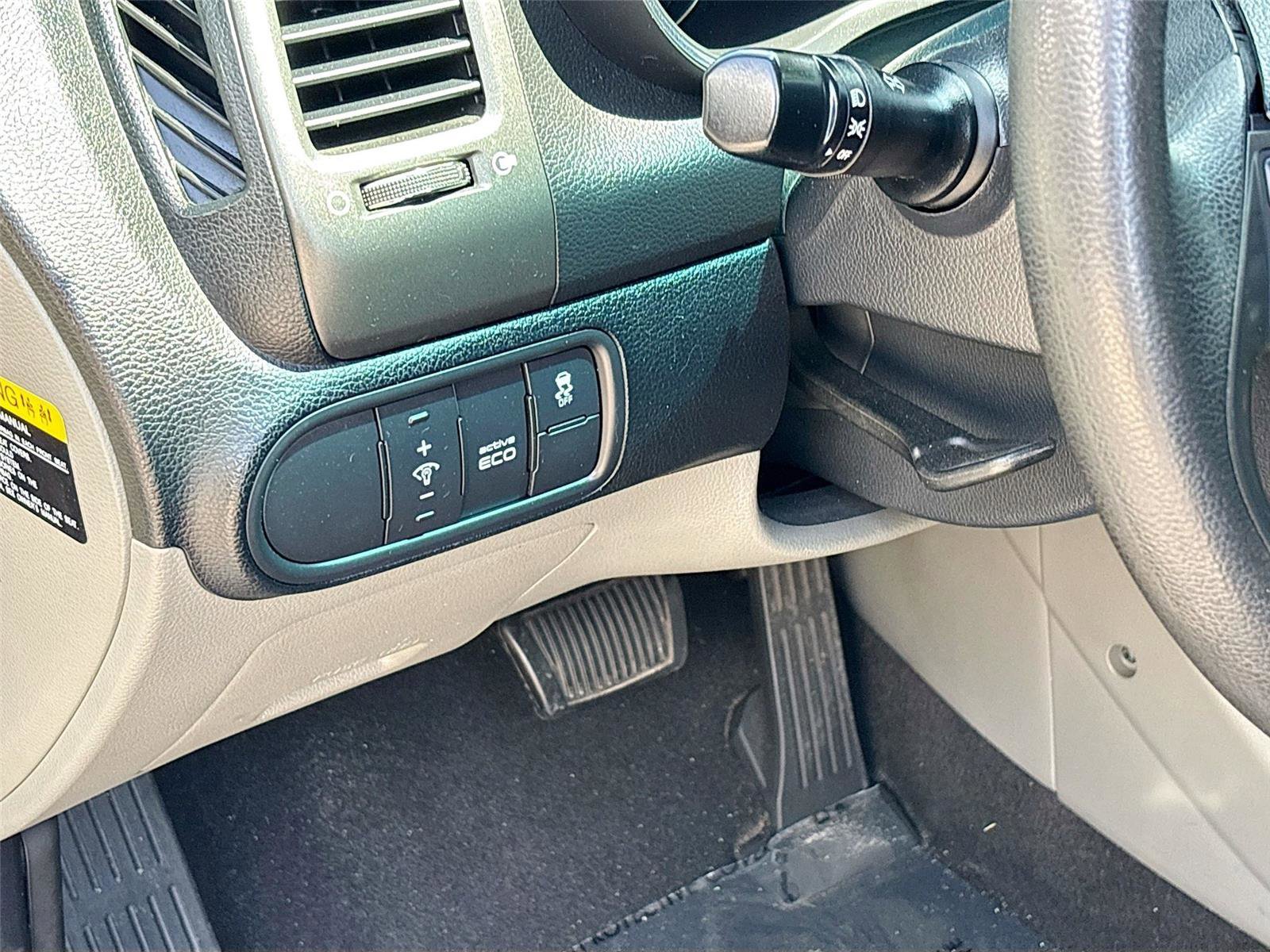 Used 2015 Kia Forte LX FWD image 10