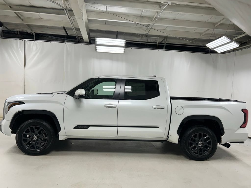Used 2024 Toyota Tundra Platinum AWD/4WD image 8