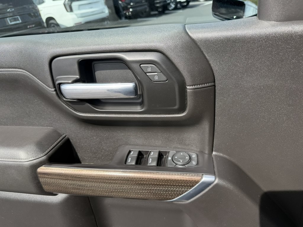 Certified 2020 Chevrolet Silverado 1500 RST AWD/4WD image 27