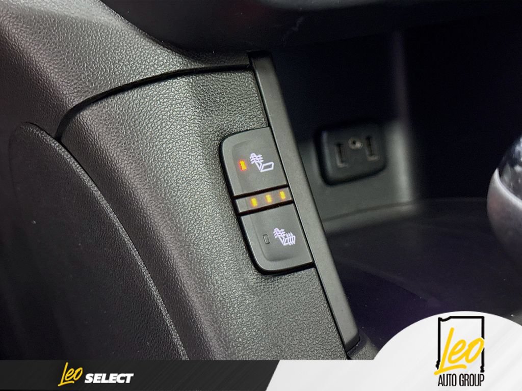 Used 2019 GMC Acadia SLT w/ LPO, Floor Liner Package FWD image 23
