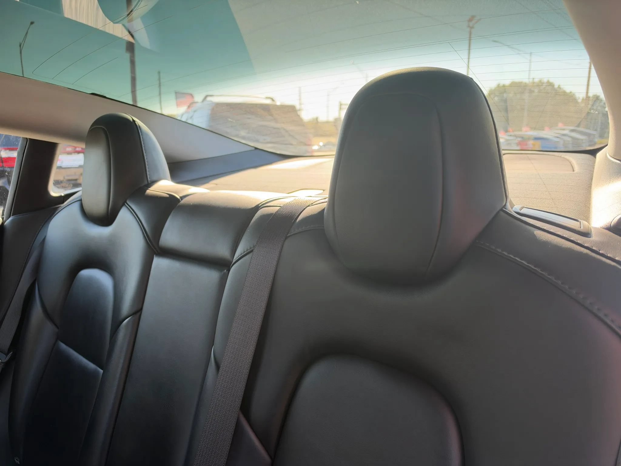 Used 2022 Tesla Model 3 Standard Range RWD image 10