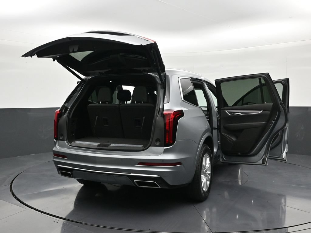 Certified 2024 Cadillac XT6 Luxury FWD image 35
