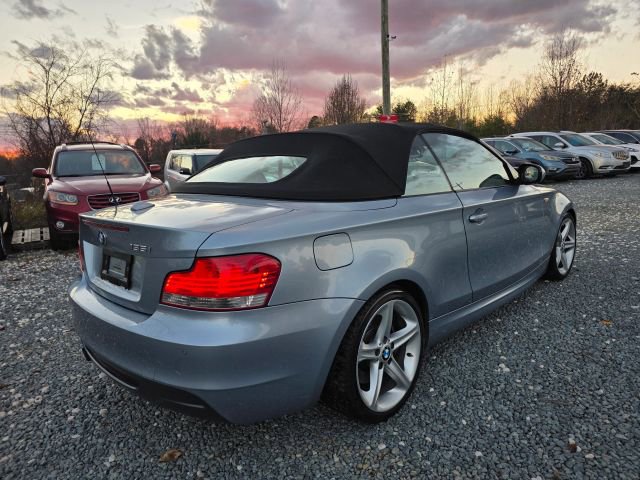 Used 2010 BMW 135i Convertible w/ Premium Pkg image 5
