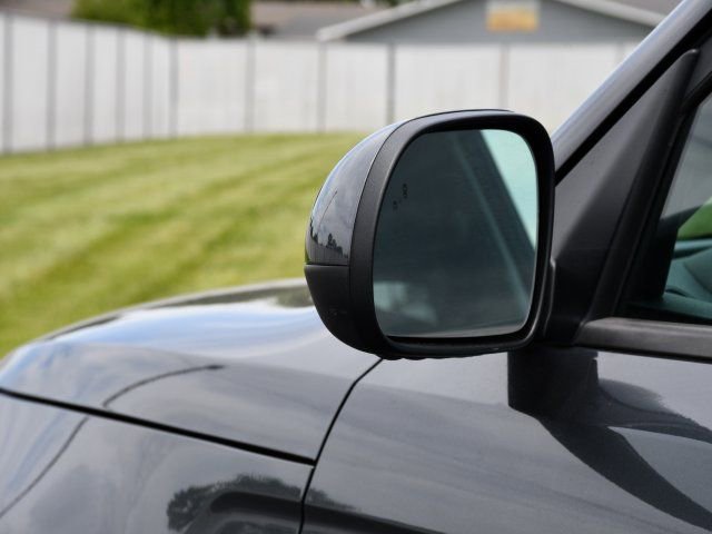 Used 2023 Kia Soul LX w/ LX Technology Package FWD image 12