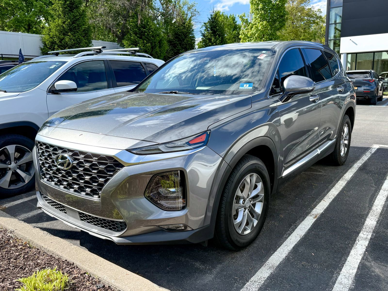 Used 2019 Hyundai Santa Fe SEL FWD image 3
