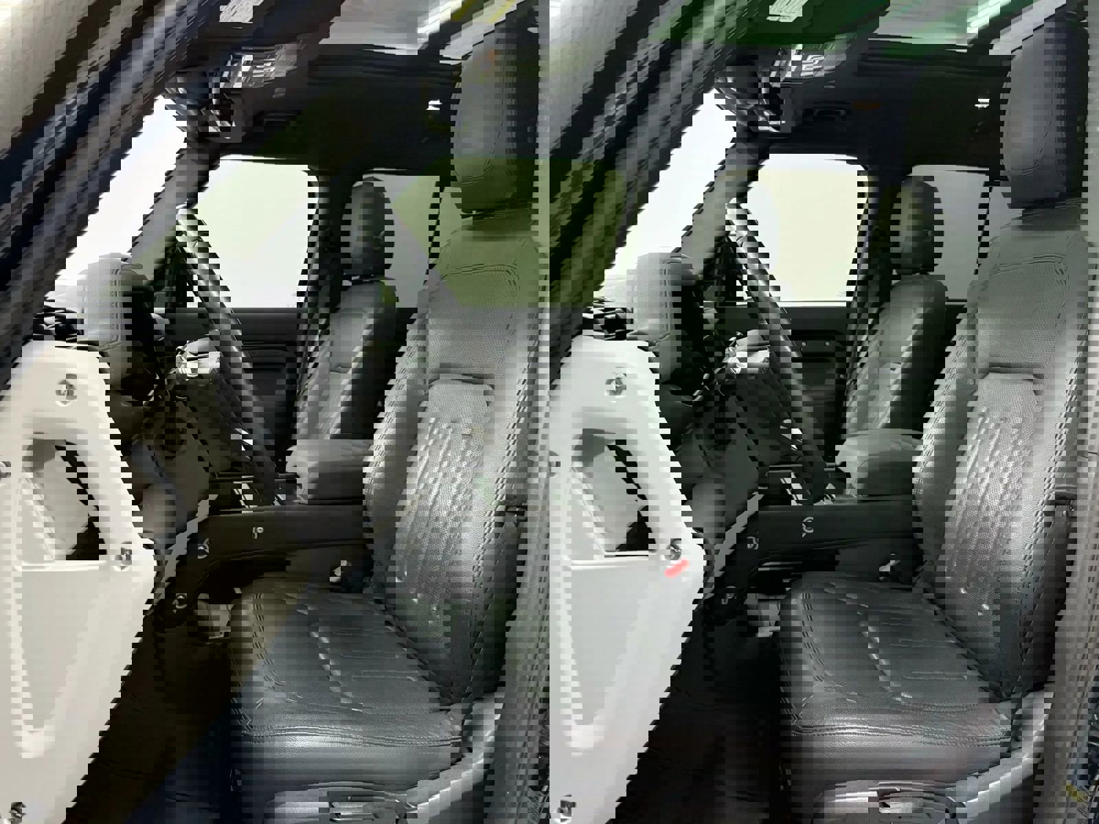 Used 2022 Land Rover Defender 110 S image 22