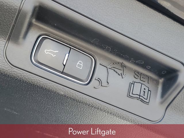 Used 2021 Ford Explorer XLT w/ Equipment Group 202A image 11