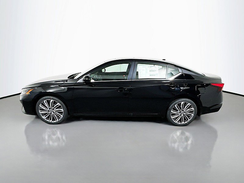 New 2026 Nissan Altima 2.5 SV w/ SV Premium Package image 4