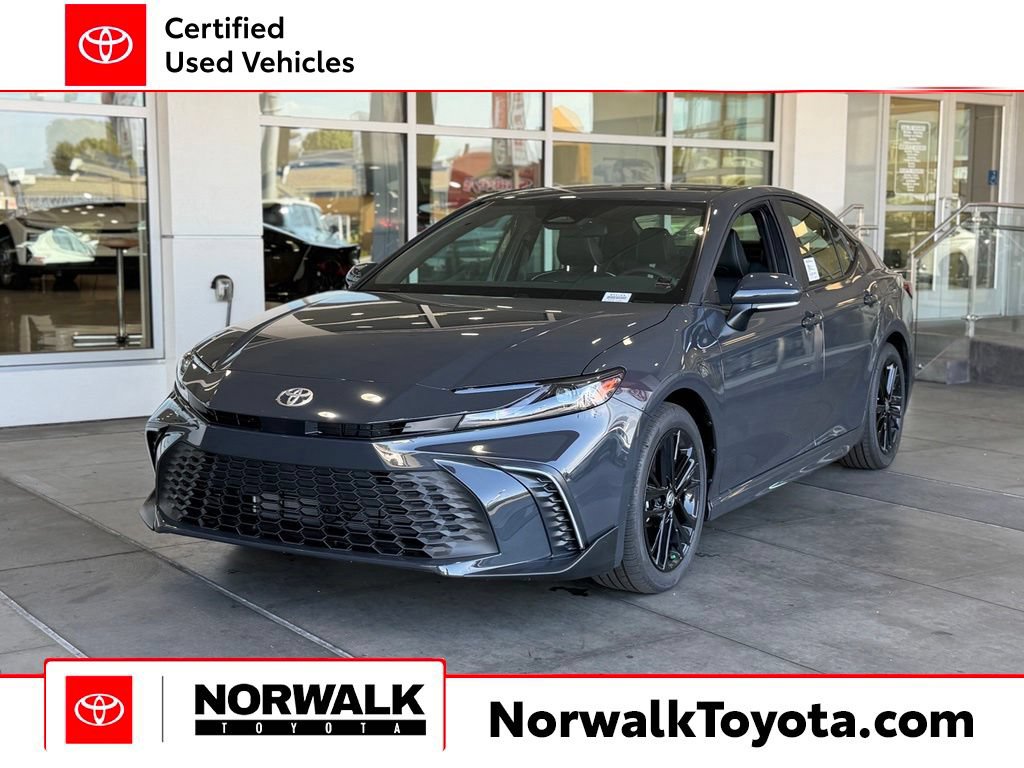 Certified 2026 Toyota Camry SE FWD image 1