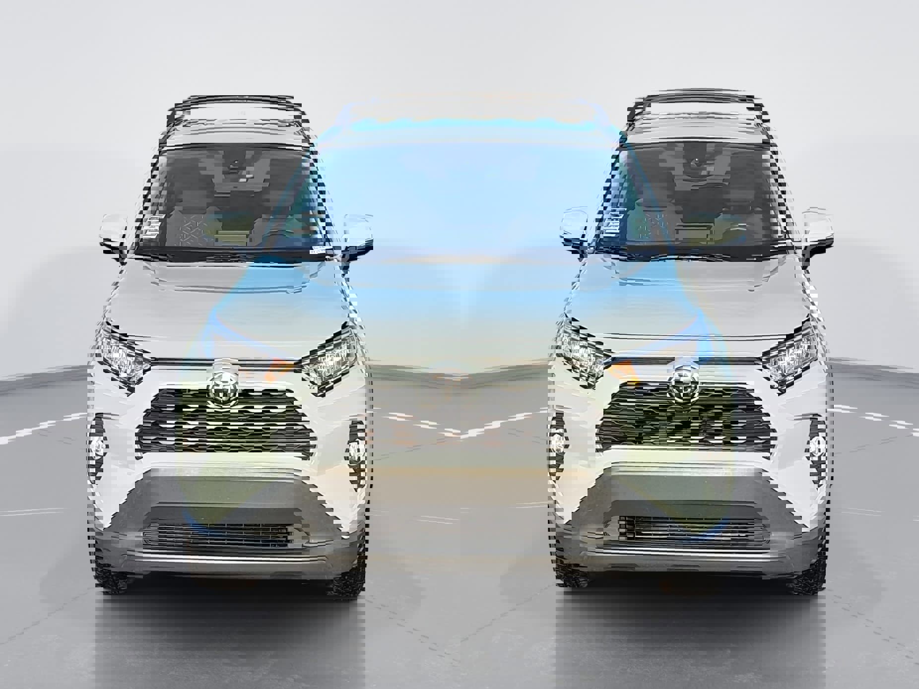 Used 2021 Toyota RAV4 XLE image 8