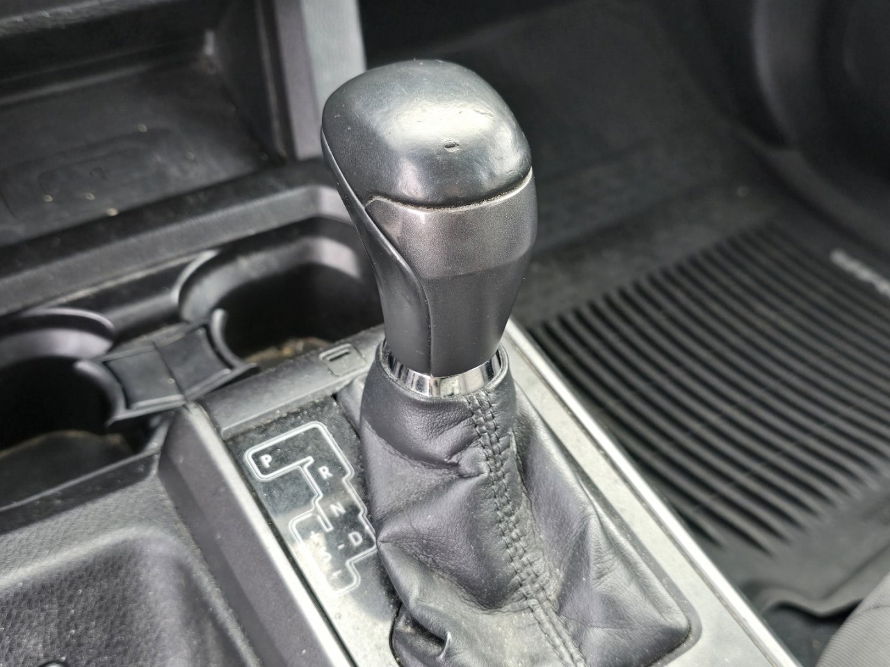 Used 2016 Toyota Tacoma TRD Sport w/ Towing Package image 21