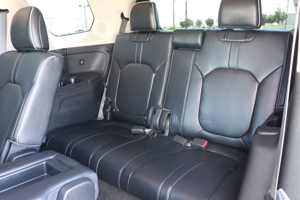 Used 2023 Honda Pilot Elite image 16