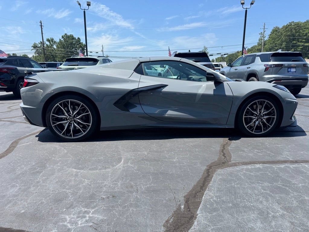 Certified 2025 Chevrolet Corvette Stingray Preferred Conv w/ Z51 Performance Package RWD image 9