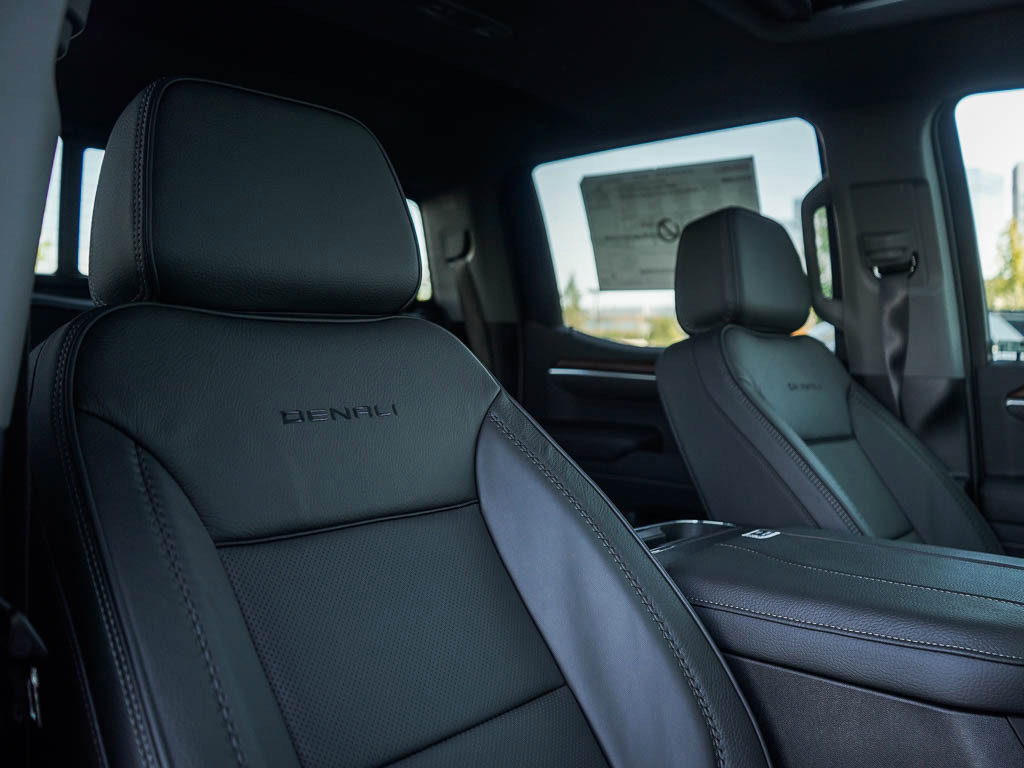 New 2026 GMC Sierra 1500 Denali AWD/4WD image 10