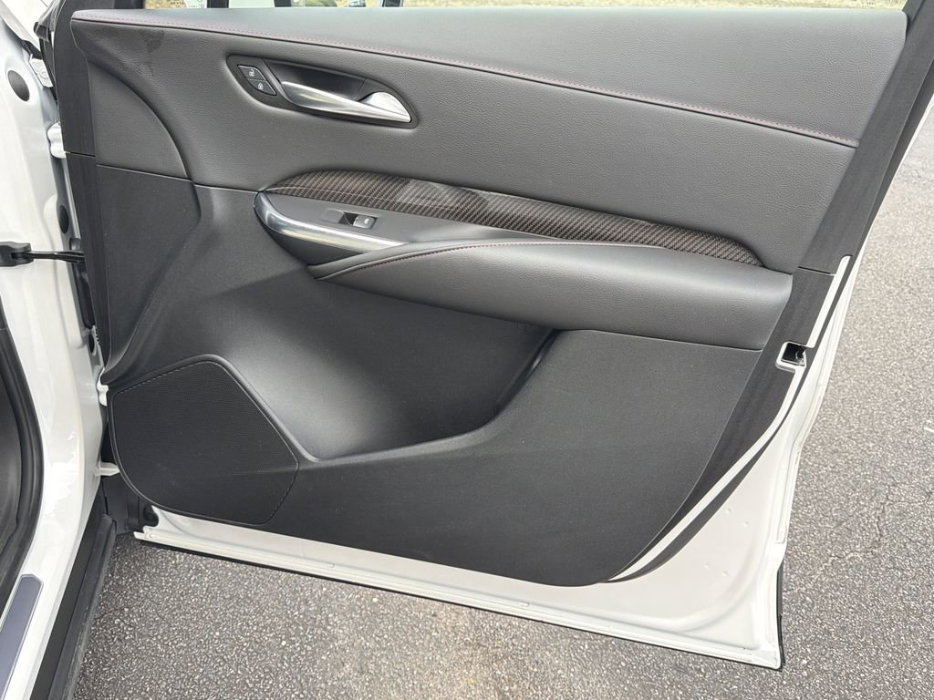 Certified 2023 Cadillac XT4 Sport image 14