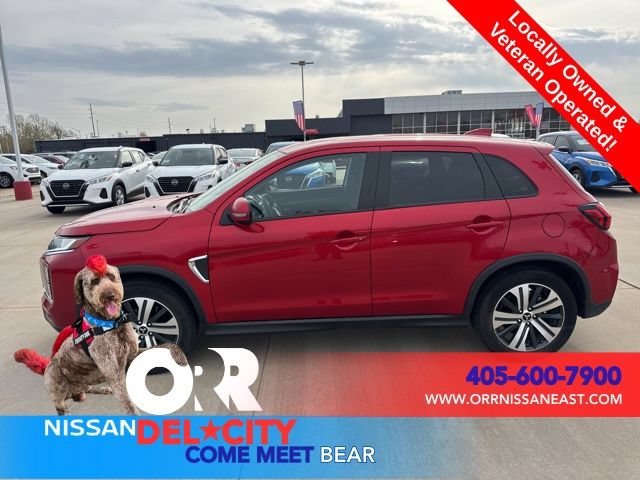 Used 2025 Mitsubishi Outlander Sport ES AWD/4WD image 2