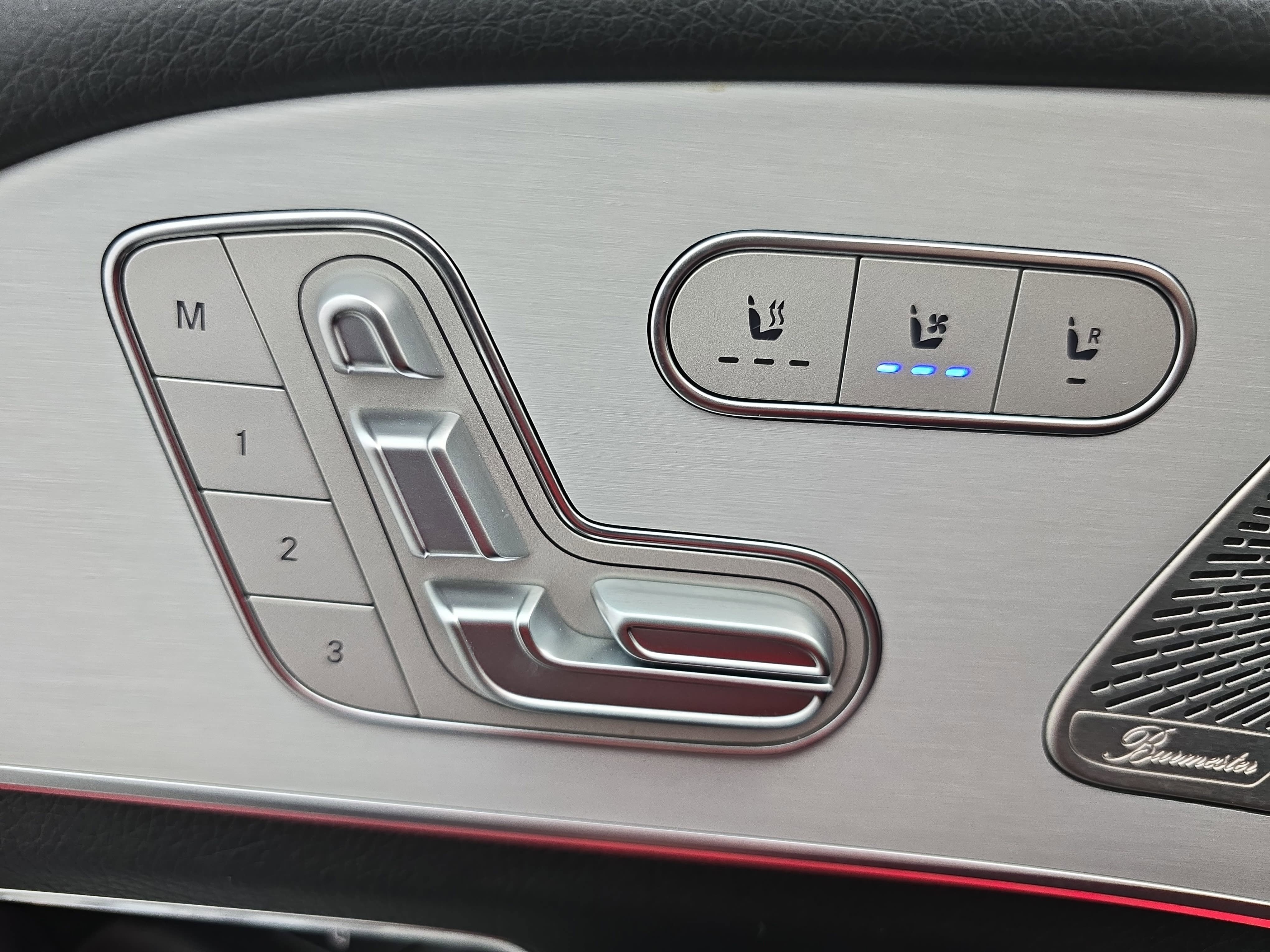 Used 2024 Mercedes-Benz GLS 450 4MATIC w/ AMG Line Exterior image 30