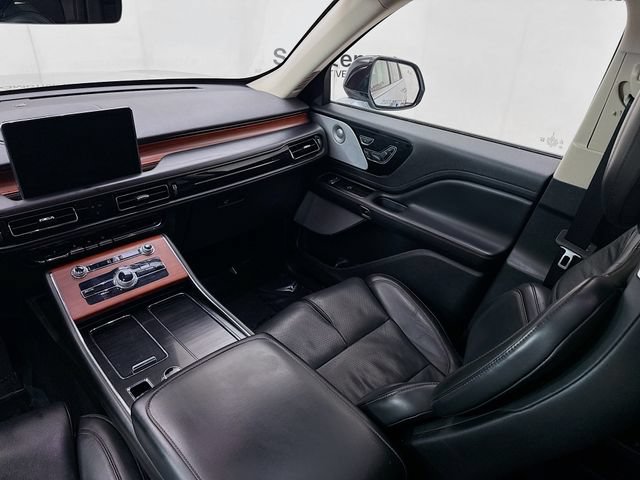 Used 2021 Lincoln Aviator Reserve w/ Equipment Group 202A AWD/4WD image 27