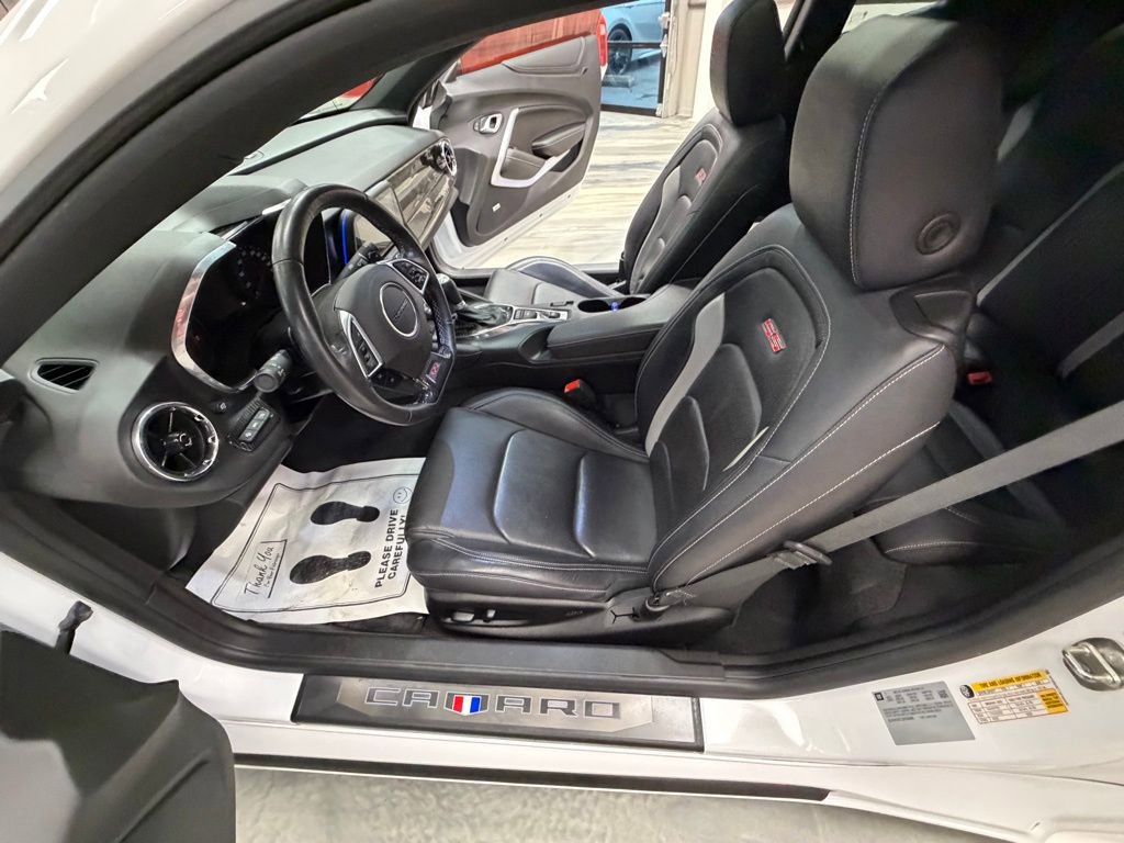 Used 2018 Chevrolet Camaro SS image 51