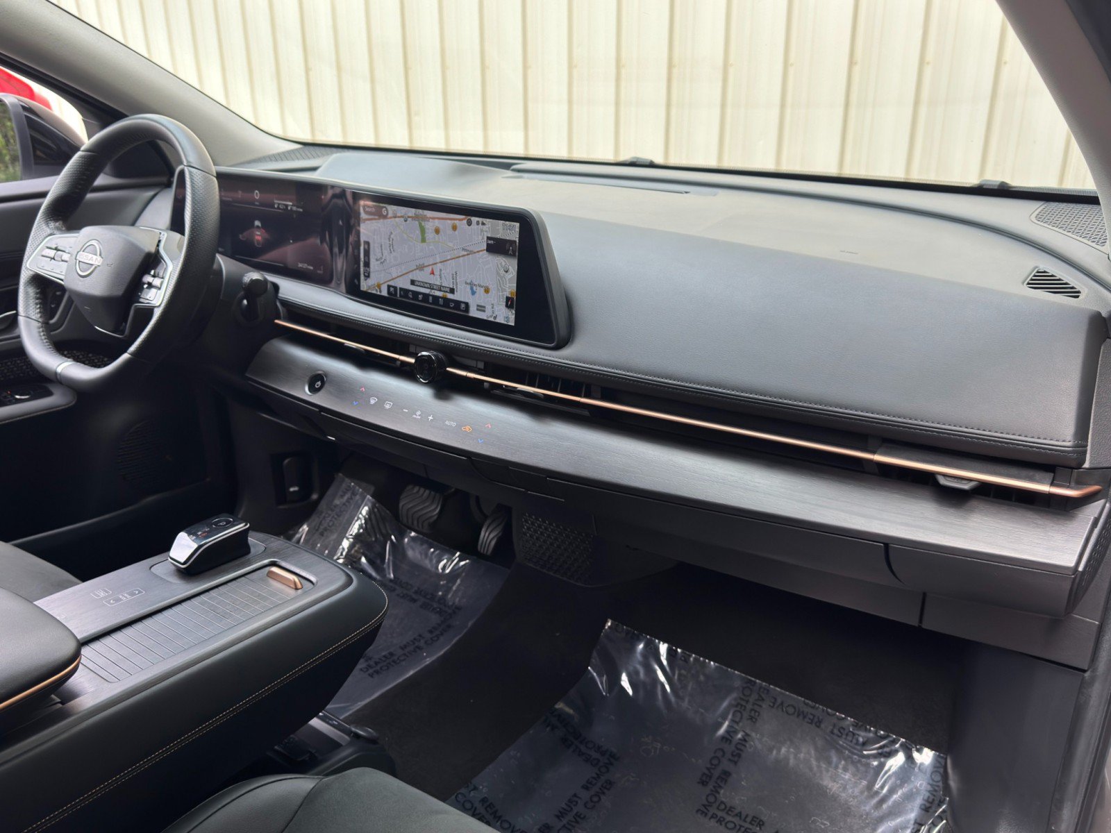 Used 2025 Nissan Ariya FWD image 14