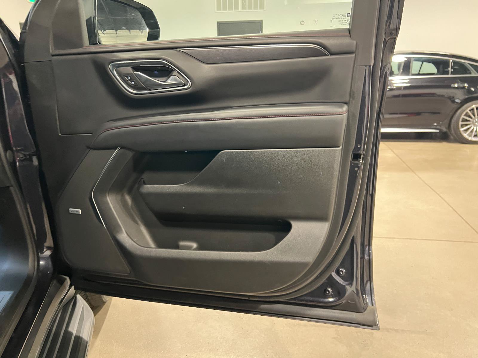 Used 2023 Chevrolet Tahoe RST w/ Luxury Package AWD/4WD image 46