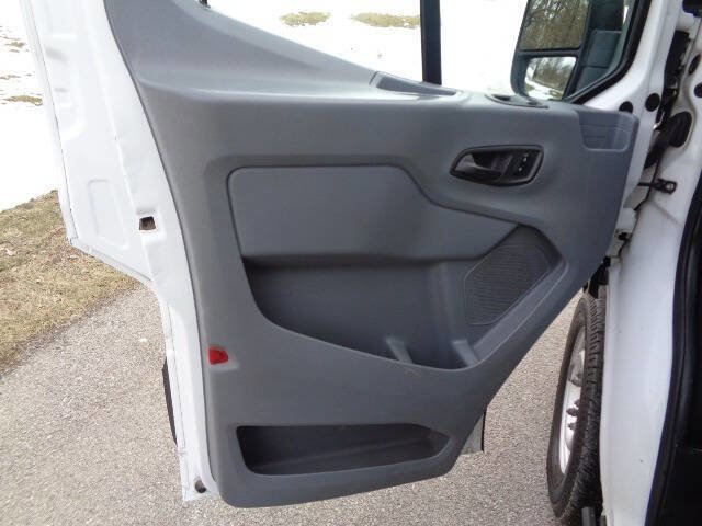 Used 2019 Ford Transit 350 XL image 11