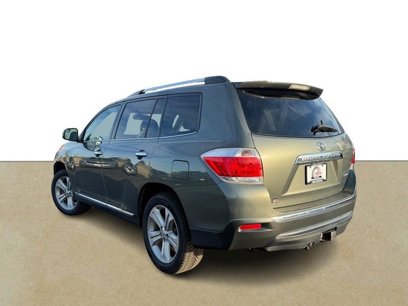 Used 2012 Toyota Highlander Limited w/ Tow Pkg AWD/4WD image 5
