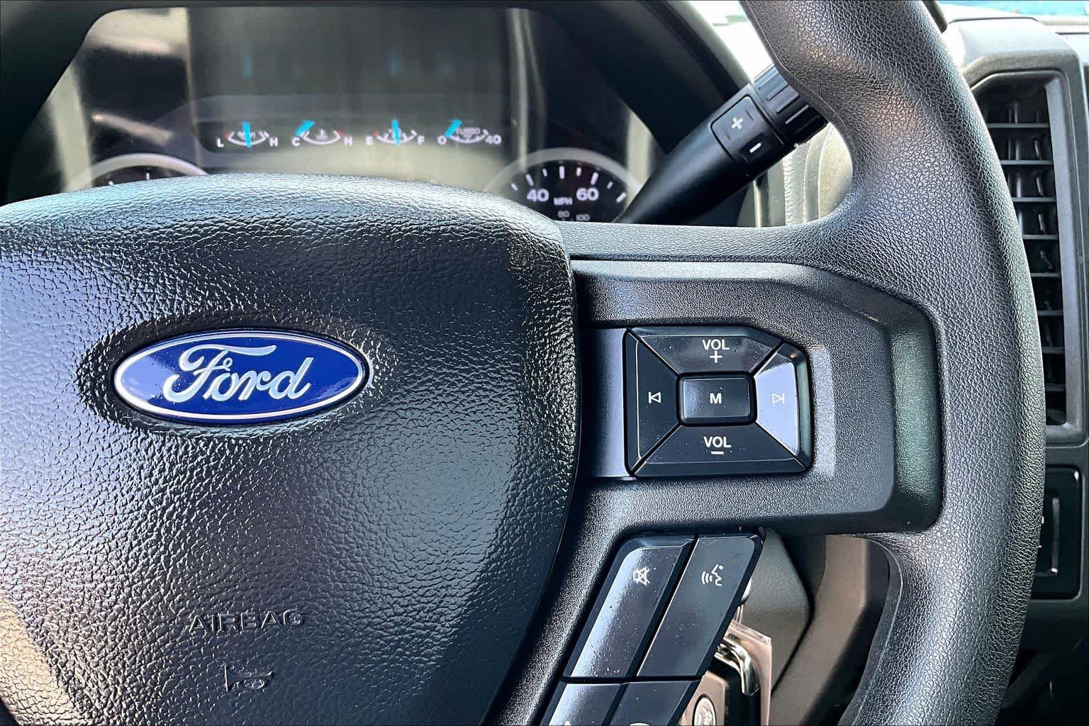Used 2020 Ford F350 XL w/ STX Appearance Package AWD/4WD image 23