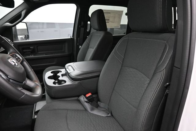 New 2027 RAM 3500 Tradesman AWD/4WD image 16