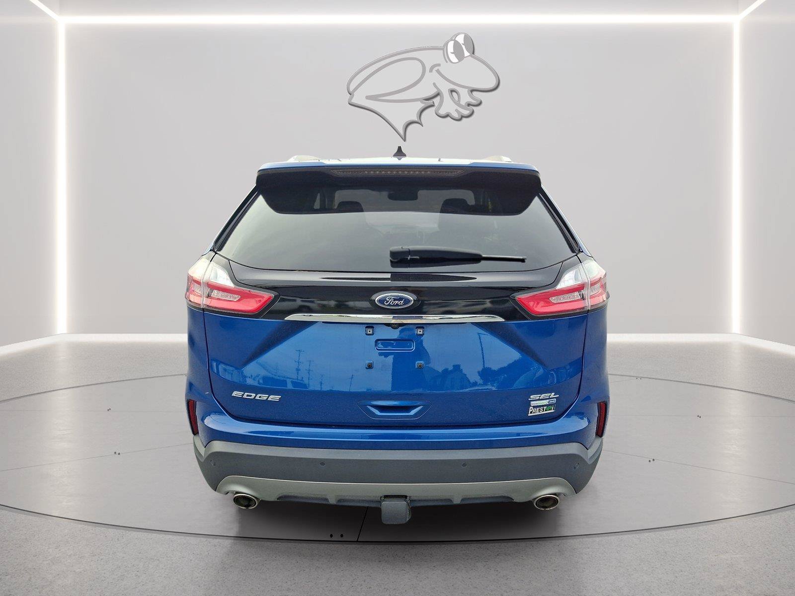 Used 2020 Ford Edge SEL w/ Cold Weather Package AWD/4WD image 4