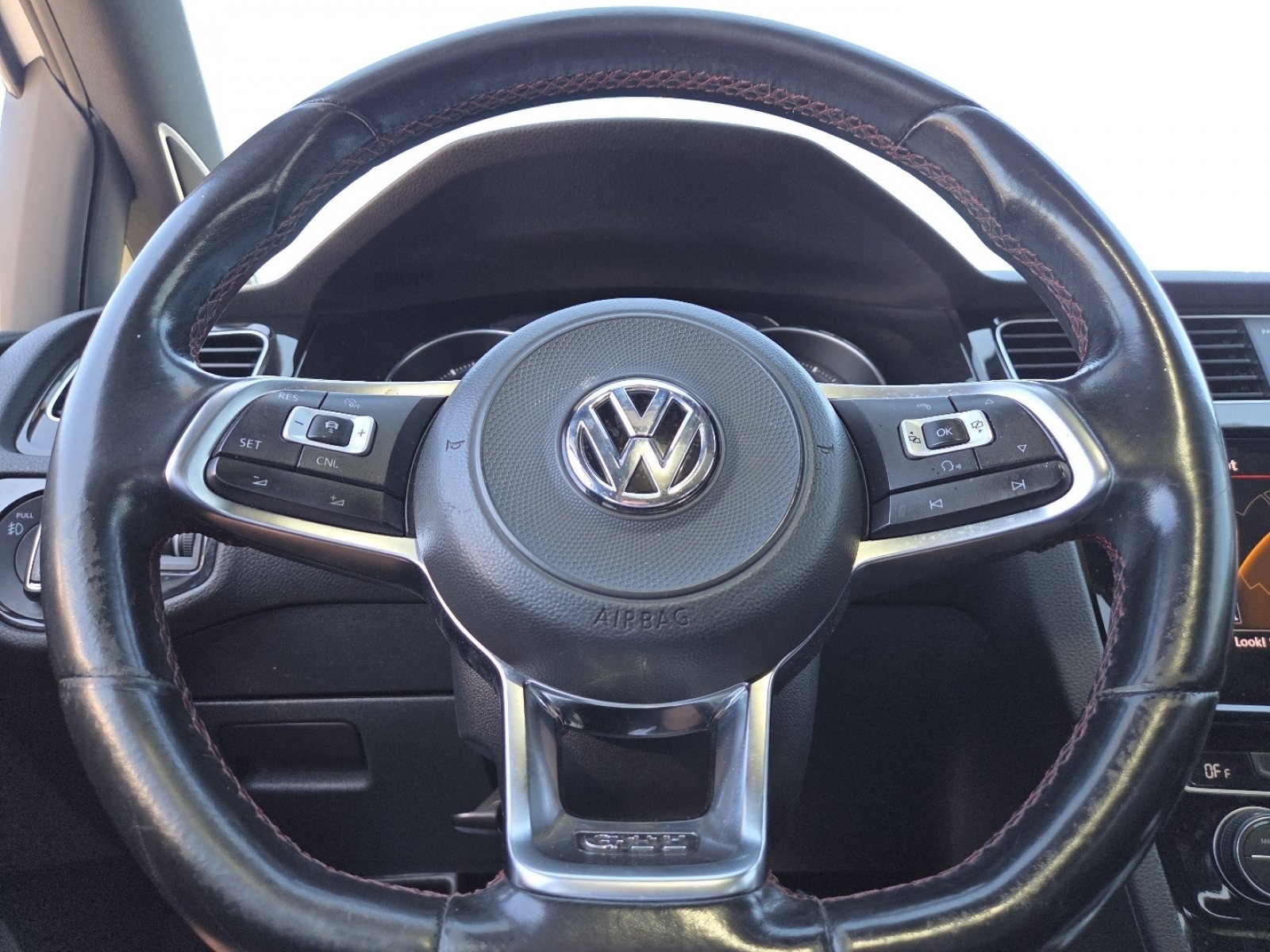 Used 2018 Volkswagen GTI Autobahn FWD image 24