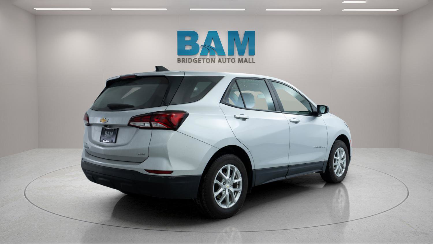 Used 2022 Chevrolet Equinox LS image 7