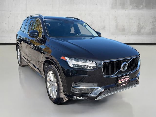 Used 2017 Volvo XC90 T6 Momentum w/ Vision Package image 3