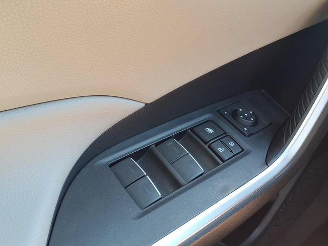 Used 2024 Toyota RAV4 XLE w/ Convenience Package AWD/4WD image 24