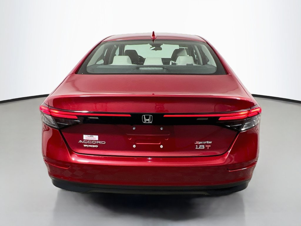 Used 2024 Honda Accord EX image 4
