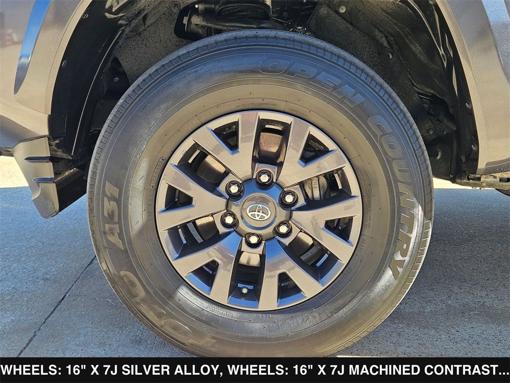 Used 2021 Toyota Tacoma SR5 image 34