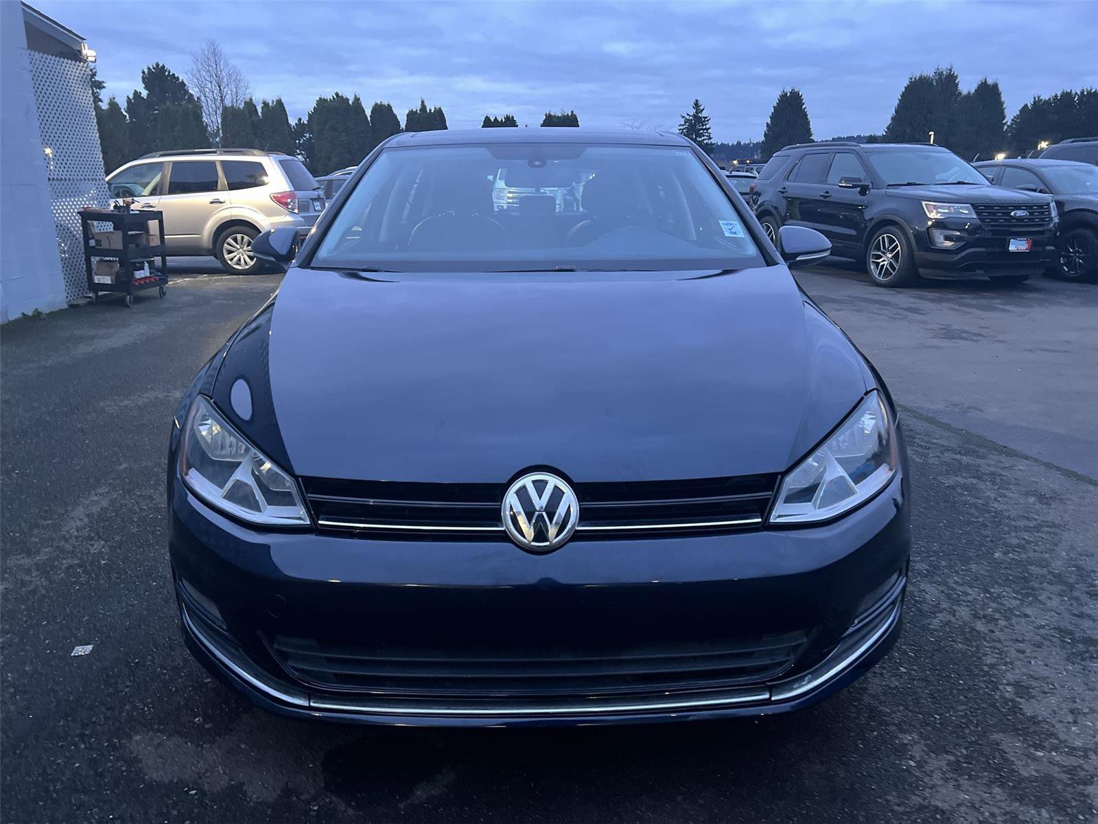 Used 2015 Volkswagen Golf TDI SEL image 3