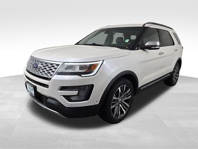 Certified 2017 Ford Explorer Platinum image 3