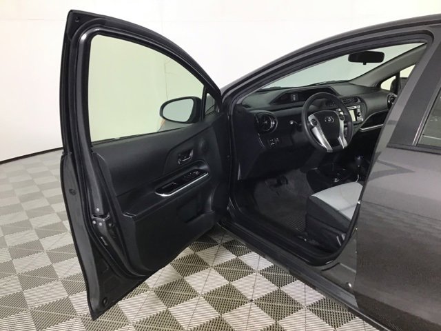 Used 2016 Toyota Prius C Four image 10