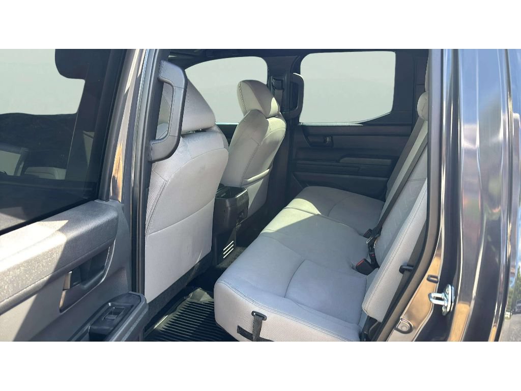 Used 2024 Toyota Tacoma SR5 AWD/4WD image 11