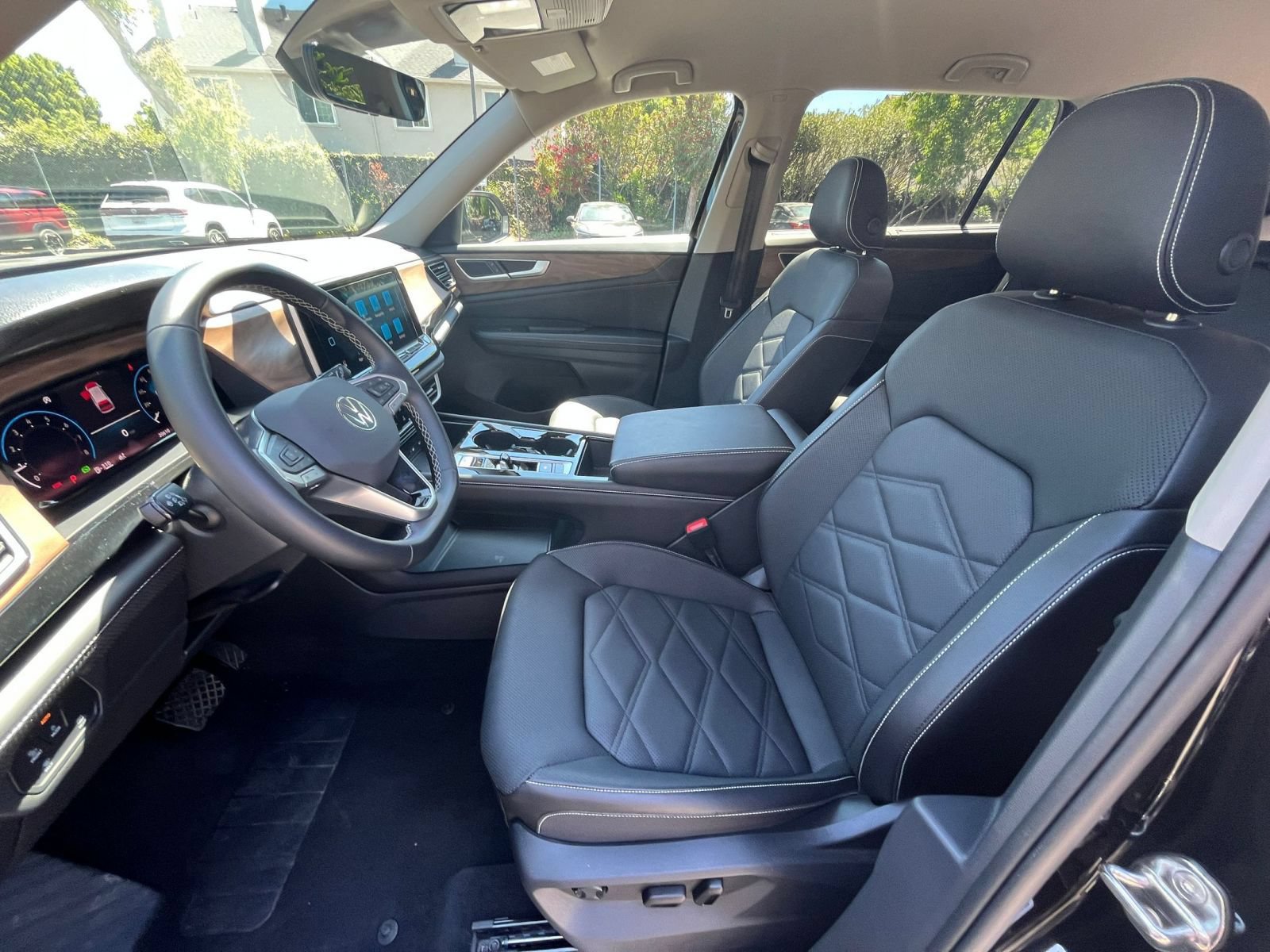 Used 2026 Volkswagen Atlas SE FWD image 29