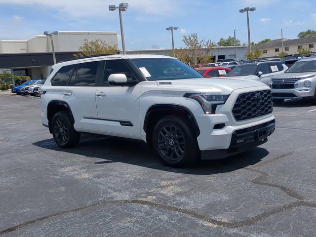 Used 2024 Toyota Sequoia Platinum AWD/4WD image 4