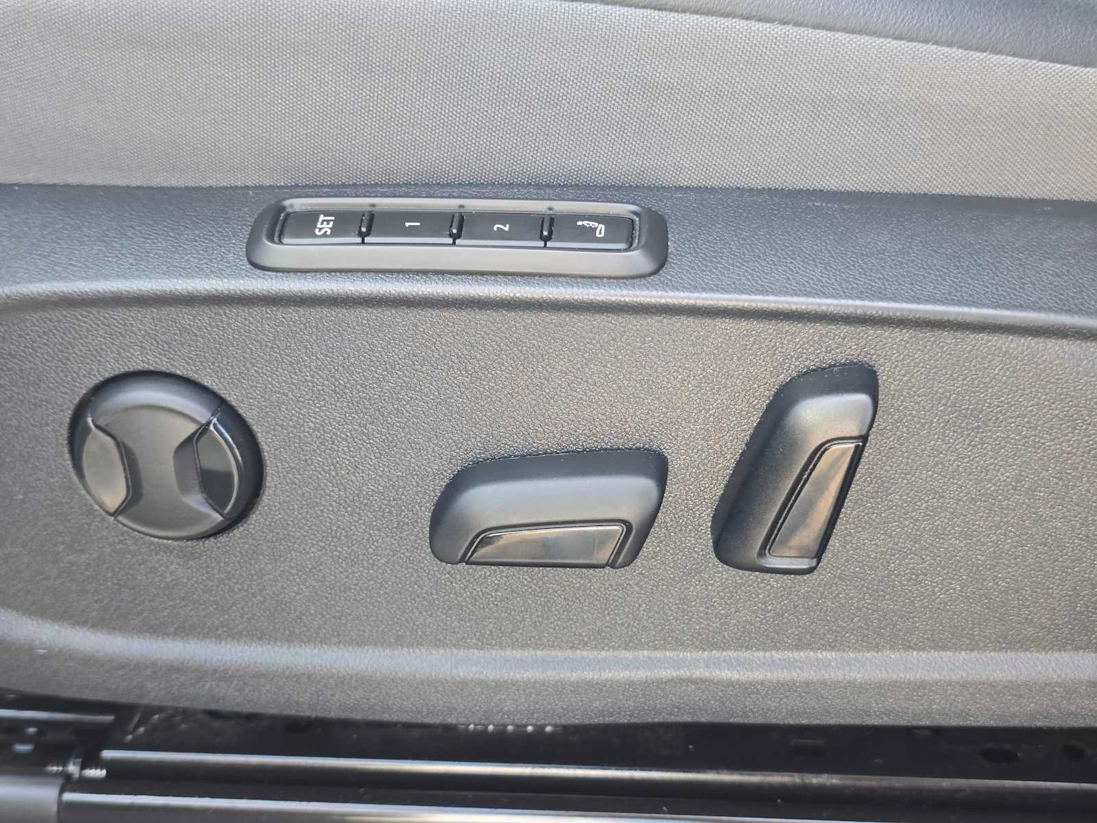 Used 2023 Volkswagen ID.4 S RWD image 24